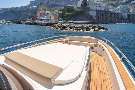 Sorrento - R WalkAround Luxury 14 T-TOP