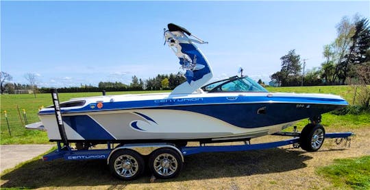23ft Centurion WakeSurf Boat for rent with Captain