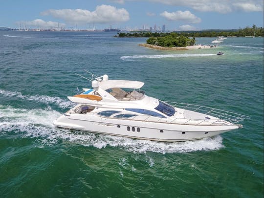 Exquisito yate: 65 Azimut Luxury para 13 huéspedes ‼️ SIN CARGOS OCULTOS ‼️