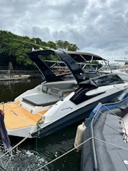 Atymar 32 speedboat in Maria Farinha