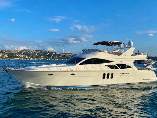 İSTANBUL BOSPHOURS YACHT TOUR