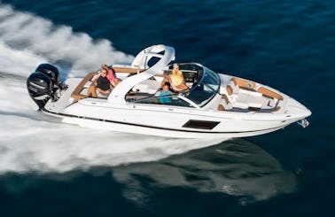 32' Four Winns in Key Biscayne, Florida (All-Inclusive Price - Tip Included!)