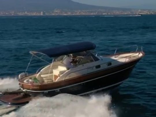 De Sorrente à Capri et à la côte amalfitaine avec Aprea Mare 30 ouvert