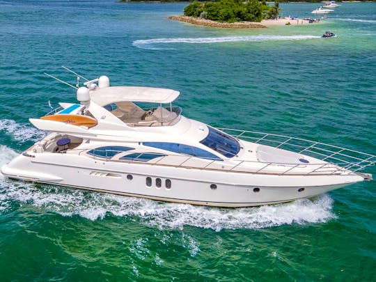 Enjoy Miami in Luxury 65ft Azimut Flybridge Motor Yacht