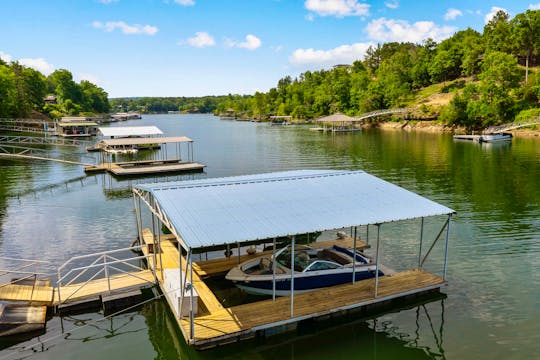Four Winns Ski Boat - Docked on Smith Lake and Ready to Go!