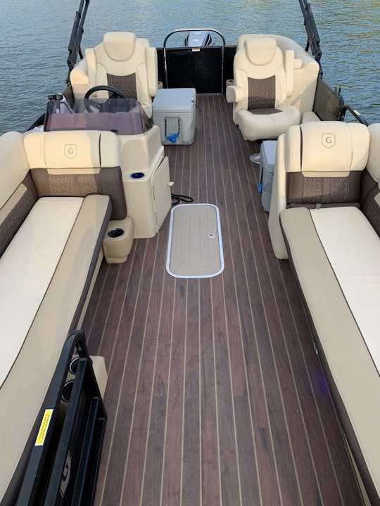 Sweetwater 2486 SB (Black Cat) - Pontón para 14 pasajeros