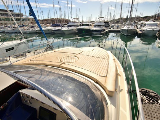 Explore Capri, Ischia, Positano, Amalfi Procida with a Luxury Yacht