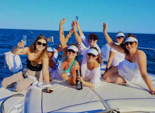 Book this yacht today🚤⚓Lowest Prices Guaranteed 🌊🛥️ JUNE PROMO AVAILABLE NOW