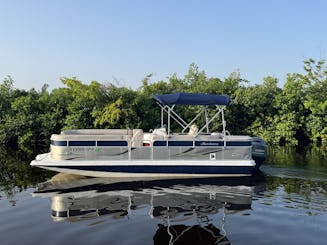 Hurricane FunDeck 200 ch pour 12 personnes à Cape Coral 