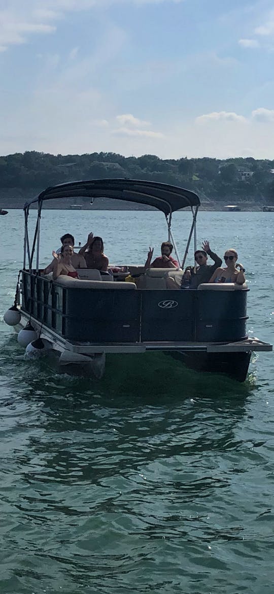 15 Passenger Luxury Pontoon Boat On Lake Travis