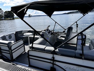 Premium Luxury 2023 Pontoon Boat on Lake Lanier