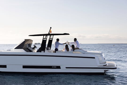 De Antonio Yachts D36