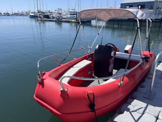 Electric Boat rentals in San Diego Bay! Day date idea! Dog Friendly experience!