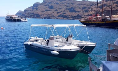 Ioanna para alugar um barco em Santorini