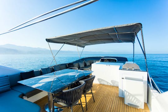 85' Azimut Hot Tub Ultimate Luxury Yacht Experience in Puerto Vallarta