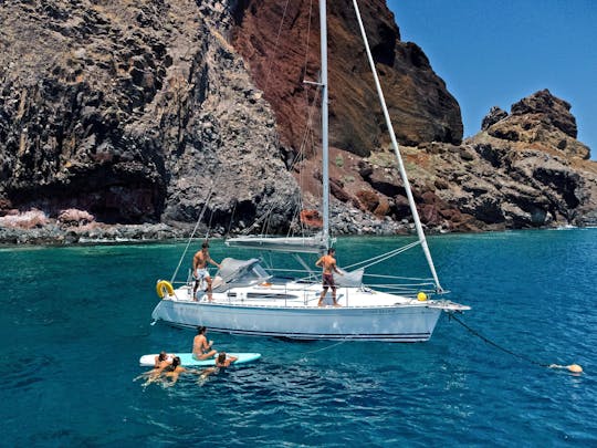 Yacht à voile privé à Madère - Jeanneau Sun Odyssey 32.2