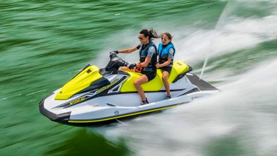 Ride the Waves: Rent a 2020 Yamaha Waverunner VX in South Salt Lake, Utah!