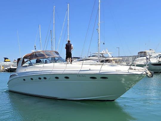 Enjoy Mallorca from the sea with 50ft Sea Ray Motor Yacht