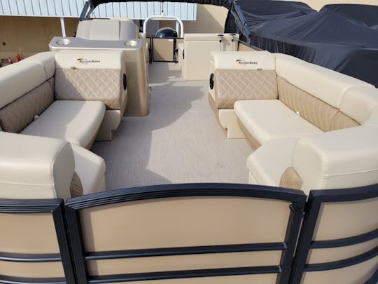 BRAND NEW 2023 LUXURY PONTOON BOAT 
