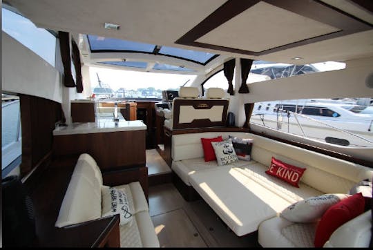 43ft Galeon Luxury Boat Charter Experience in Chicago, Illinois 