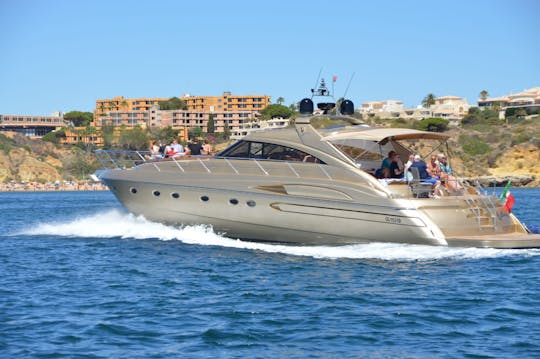 Princess V65 | Marina de Vilamoura | Location de yacht avec skipper