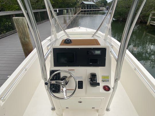 2020 Cobia 22ft Center Console for 8 person