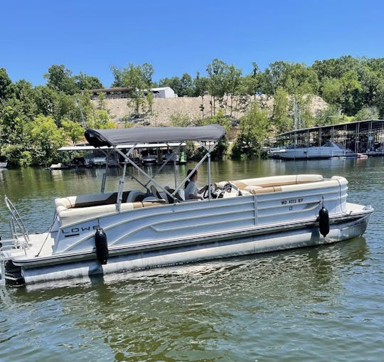 North Shore 27-Foot Tritoon w/200 Horsepower at the 3MM