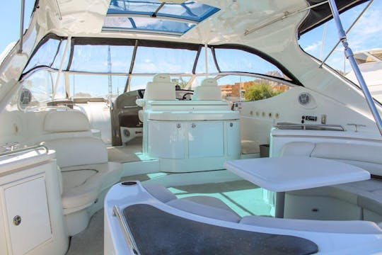 El mejor yate en Cabo Cruisers Yachts de 60 pies: lujosa escapada a Cabo