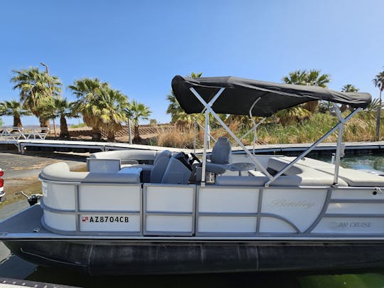 Bentley Pontoon para 10 pessoas para alugar em Parker, Arizona