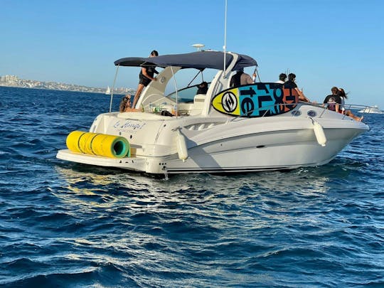 Yacht Sea Ray de 32 pieds pour votre aventure en mer à Los Cabos.