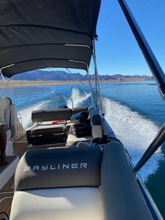 Lake Mohave: Luxury Pontoon Boat for charter! Good for up to 15 people! GB03