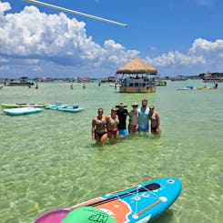 Passeios privados de Crab Island e de barco: viagens de 4 horas, 6 horas e 8 horas disponíveis