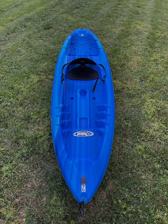 Bold Blue 10ft sit on top kayak conveniently located near Brandywine River