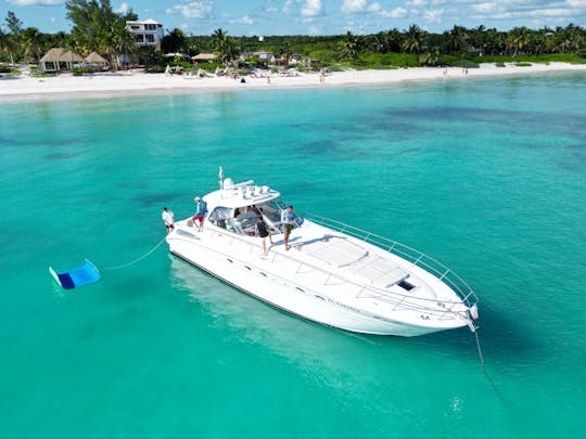 Sea Ray Sundancer 55' em Tulum. Tudo incluído