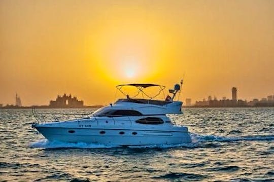 Charter 50ft Luxury up to 15 guest in Dubai, United Arab Emirates