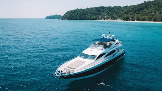 Sunseeker 90 Mega Yacht para alugar em Chang Wat Phuket!