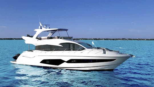 The only yacht in Nassau with 6 Sea Bobs and 1 jetski included !!