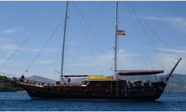 Charter 91' Tango Gulet in Split