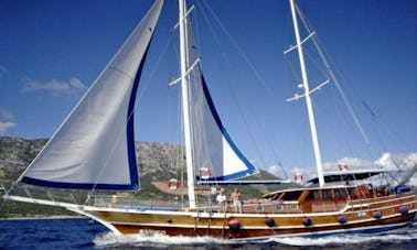 Charter 88' Anđeo Gulet in Split