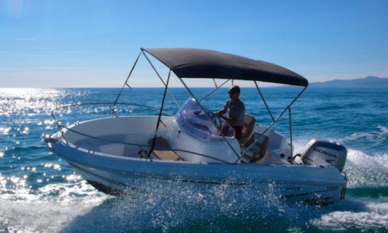 Hire A Jeanneau 16' Power Boat For 6 Person In Canet-en-roussillon, Francea