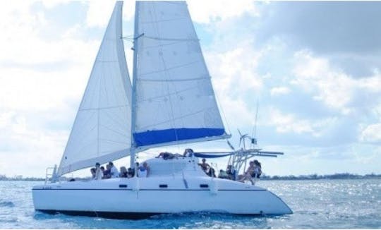 Private Catamaran rental Cancun Isla Mujeres