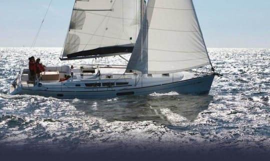 Sun Odyssey 39i Sailing Yacht Charter in Athens