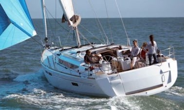 8 Persons 45' Sun Odyssey Sailing Yacht Charter in Italy