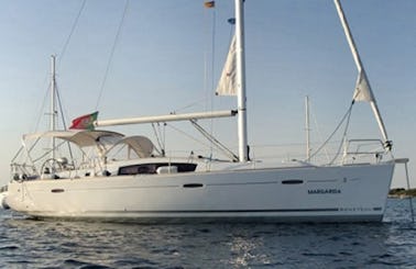 Oceanis 40 Sailing Yacht Charter