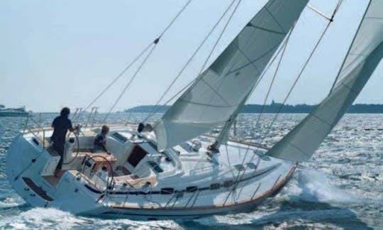 8 Persons Bavaria Cruiser 46' Sailboat Charter in Sweden