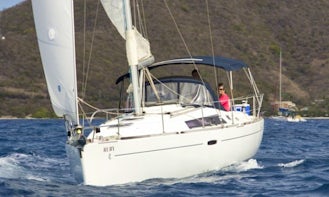 Charter Beneteau 37 Monohull British Virgin Islands