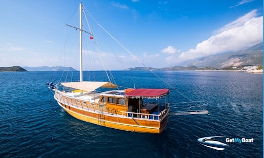 Crewed Gulet Cruise in Turkey