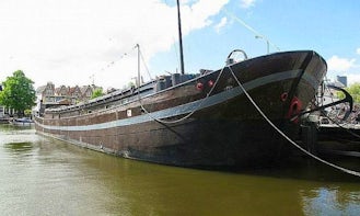 98' Houseboat Charter in Amsterdam, Netherlands