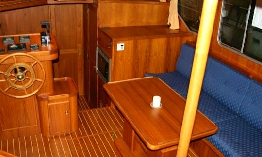 Charter Privateer 37 Motor Yacht Rental in Terherne, Netherlands