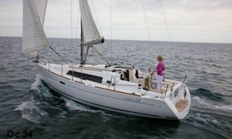 34' Beneteau Oceanis Sailing Yacht Charter in Flanders, Belgium for 8 person